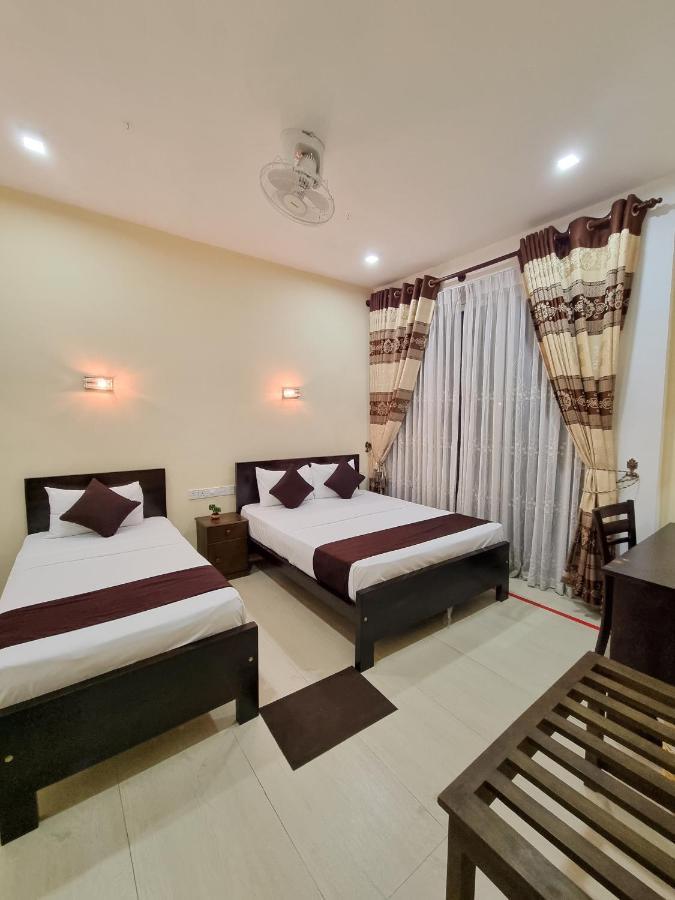 100m² 2 slaapkamer, 2 privé badkamer Appartement in Peradeniya Kandy Buitenkant foto